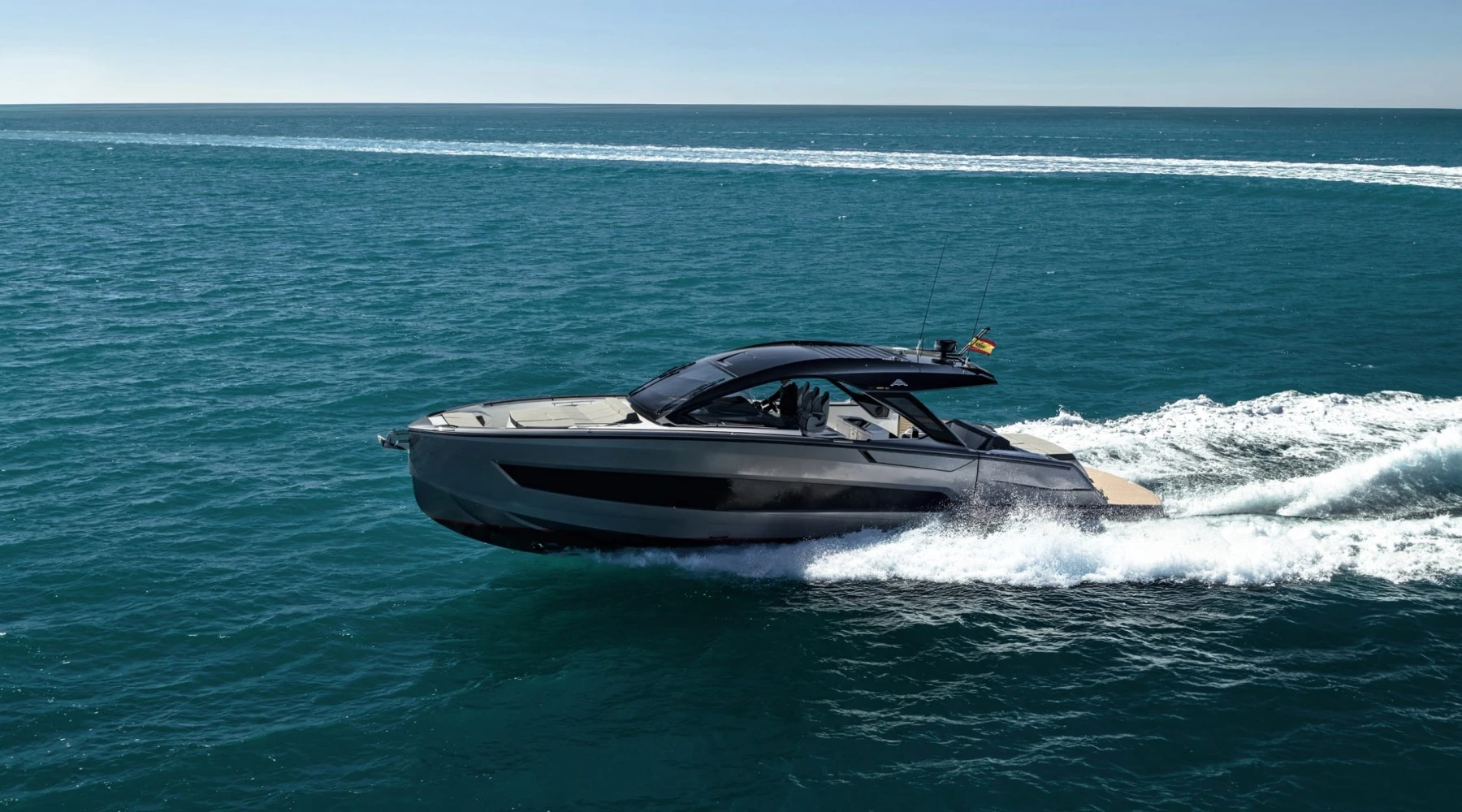 Astondoa 577 Coupe 2