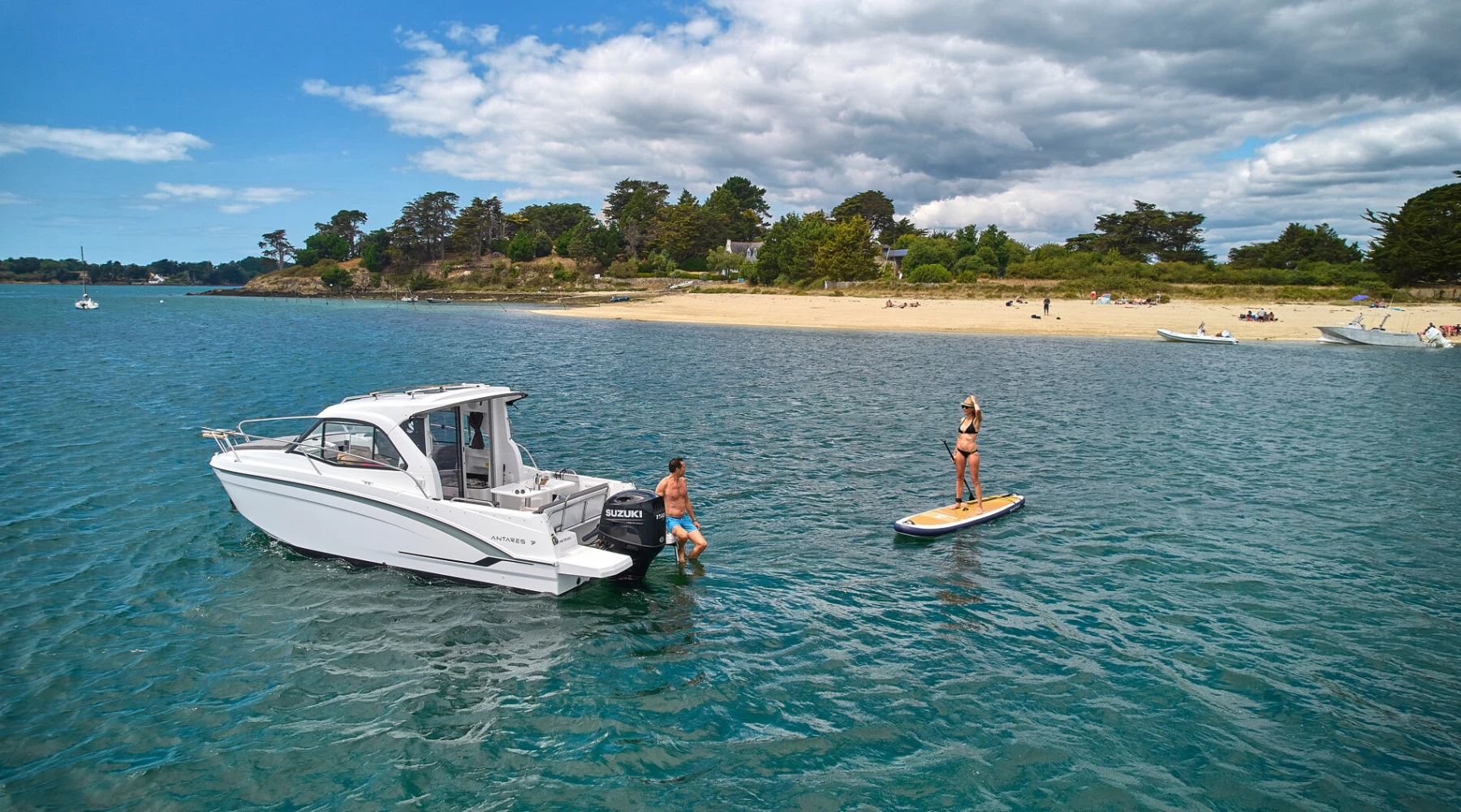 Beneteau Antares 7 OB 3
