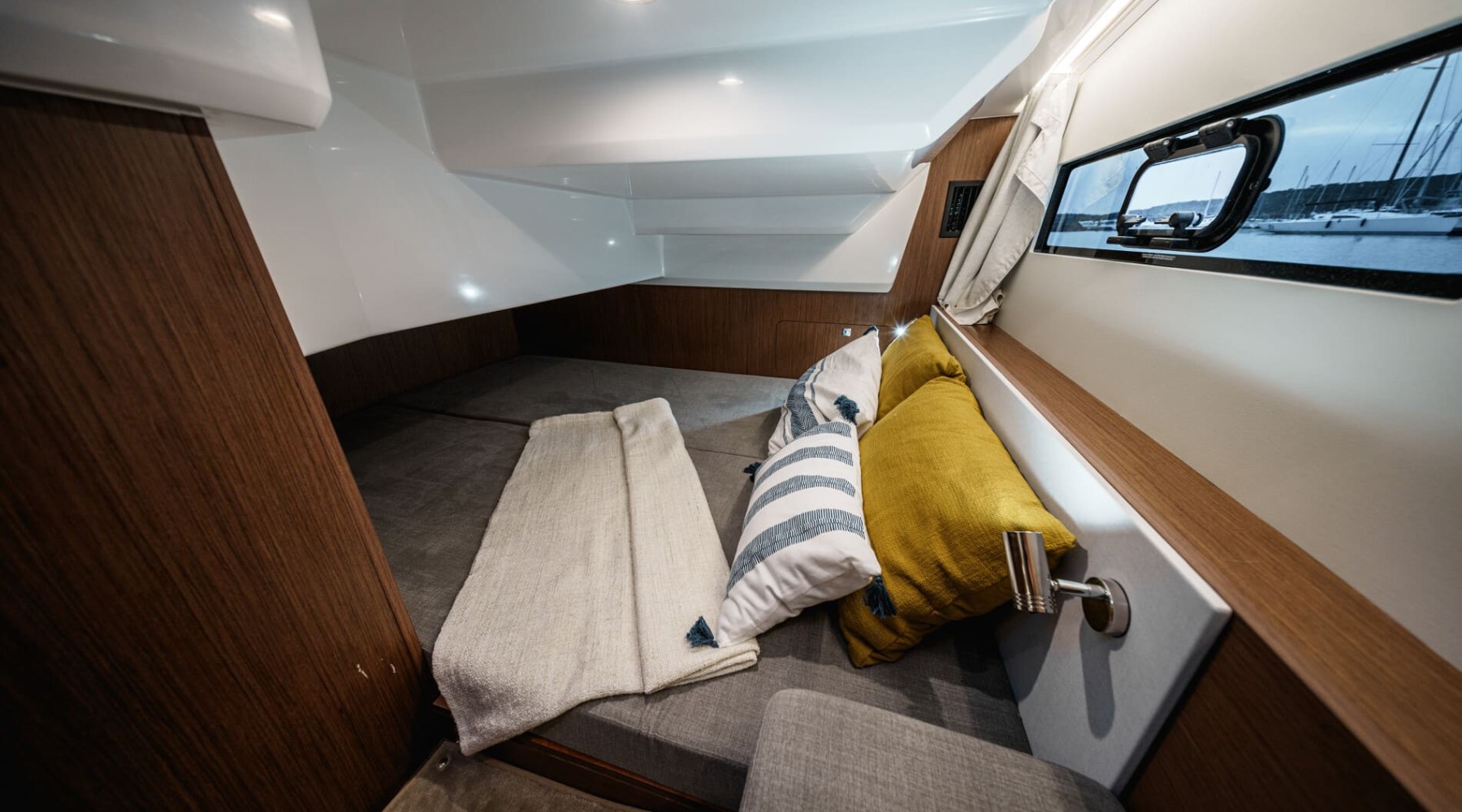 antares_9_ob_fotos_catalogo_beneteau_antares_9_ob_new_21.JPG