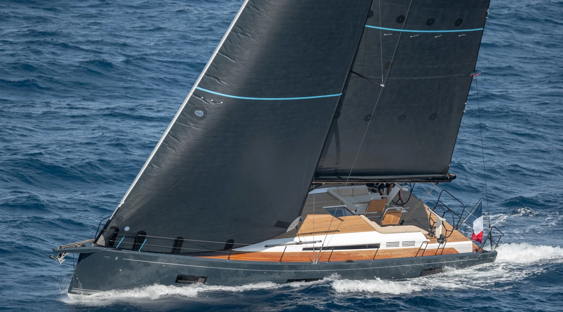 Beneteau First 53