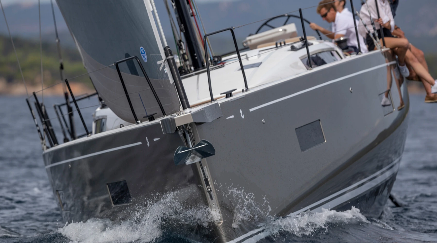 Beneteau First 44 4