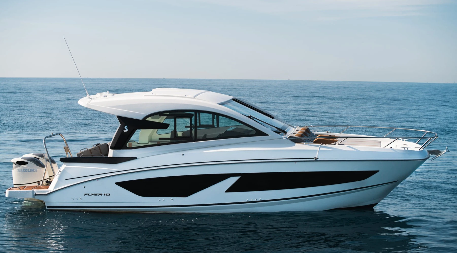 Beneteau Flyer 10 Sport Top 2