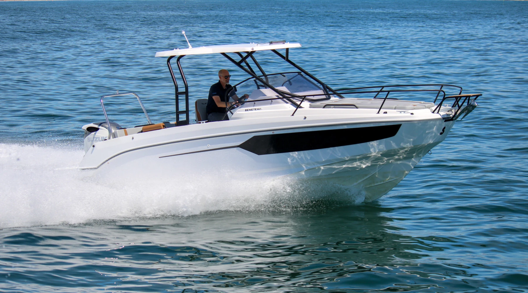 Beneteau Flyer 8 SUNdeck
