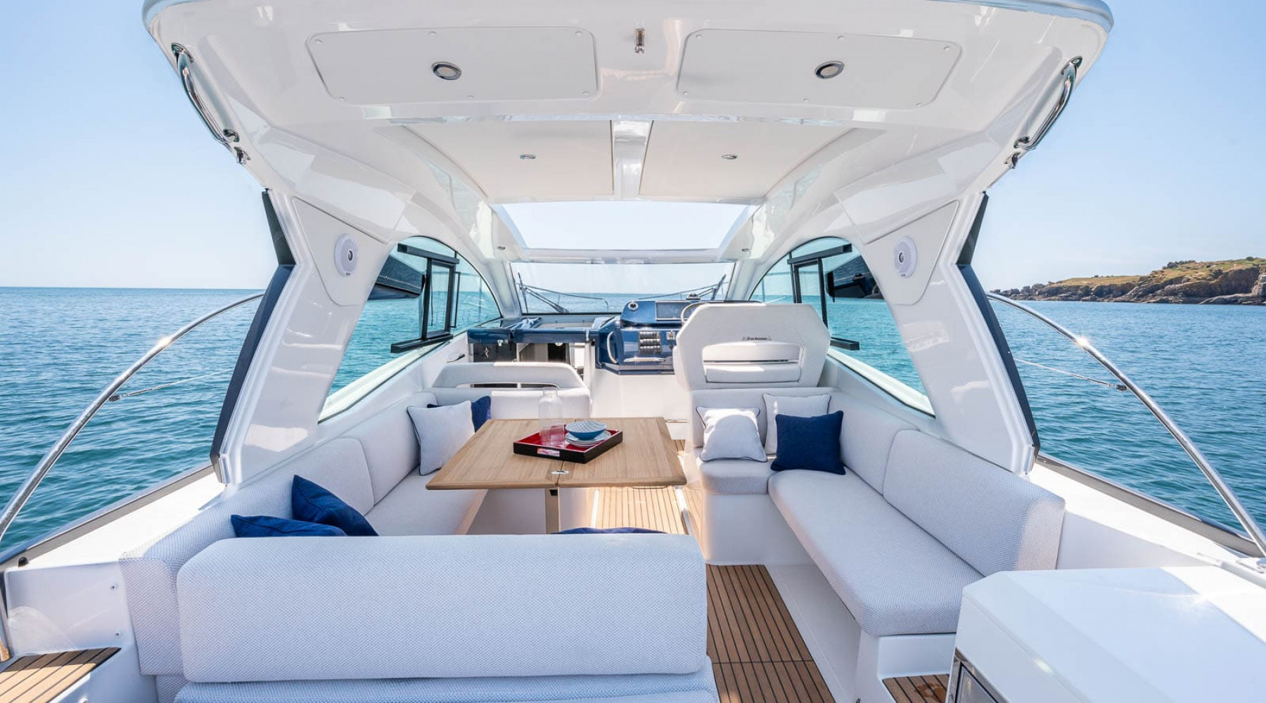 gran_turismo_36_ob_foto_catalogo_beneteau_gran_turismo_36_ob_02.jpg
