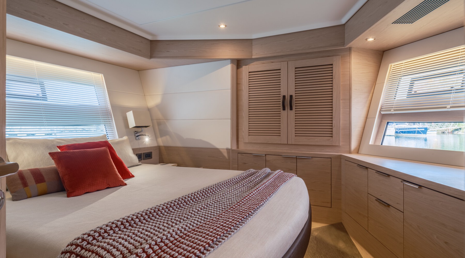 grand_trawler_62_foto_catalogo_beneteau_grand_trawler_62_29_camarote_invitados.JPG