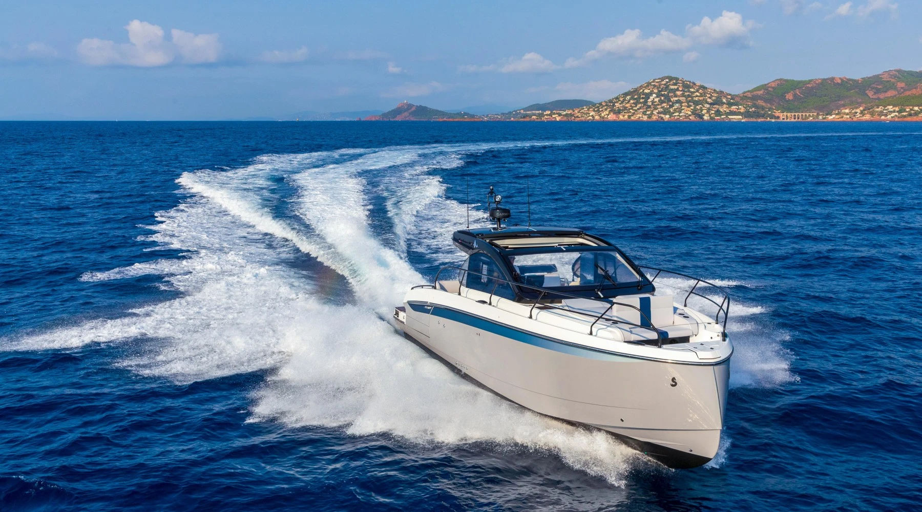 Beneteau Gran Turismo 40 Coupe IB 4