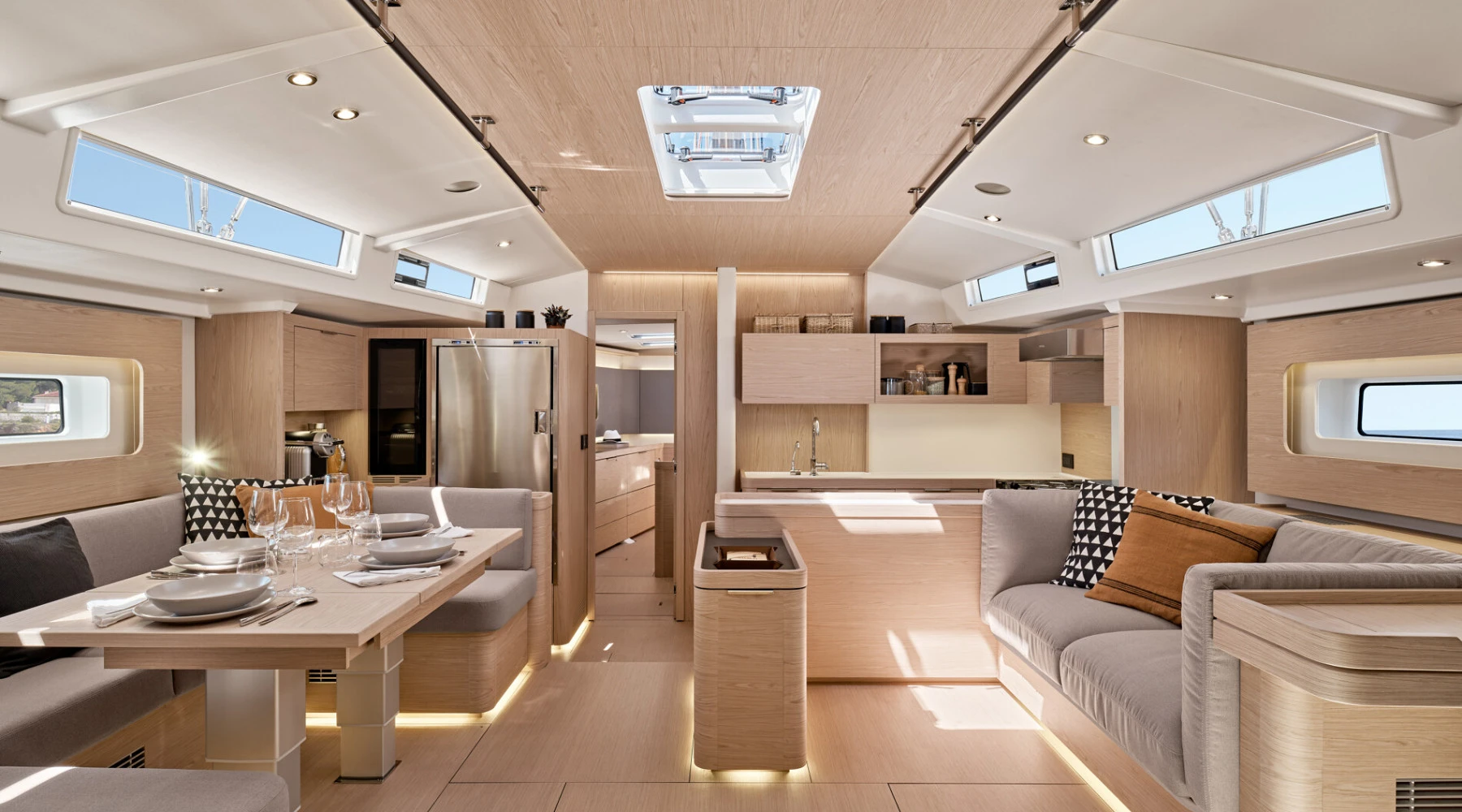 Beneteau Oceanis Yacht 60 4