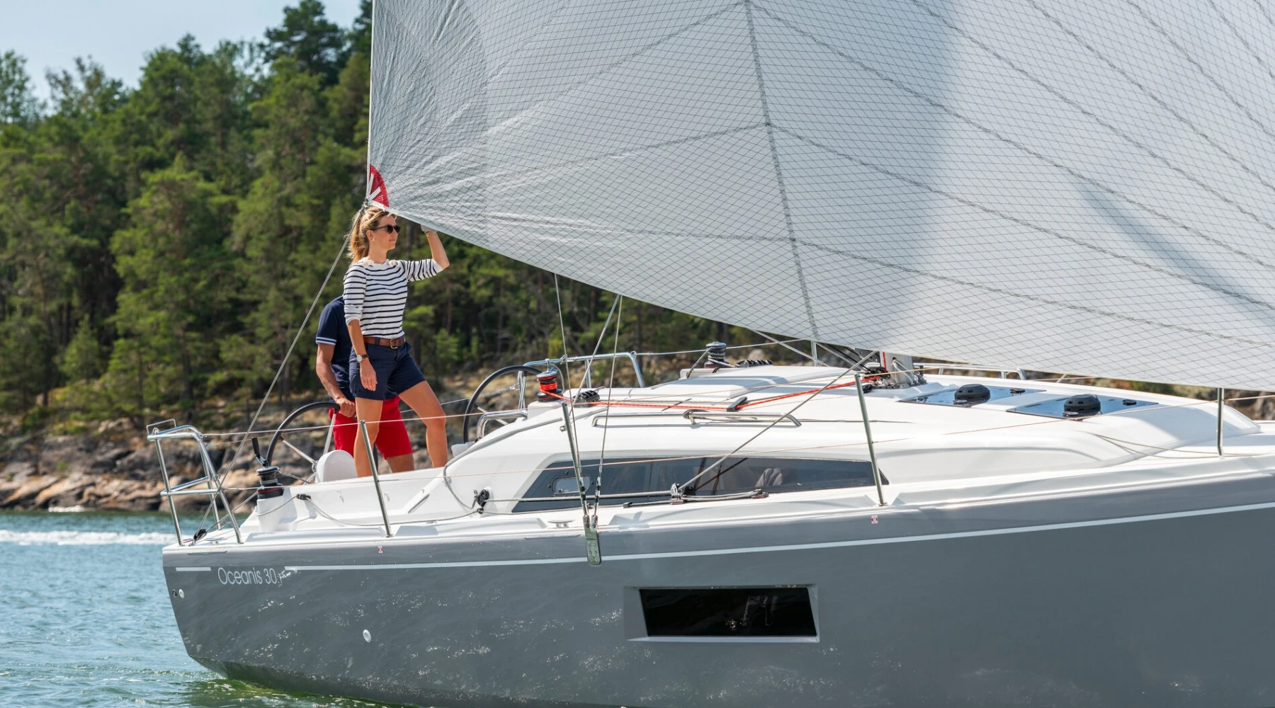 Beneteau Oceanis 30.1 4
