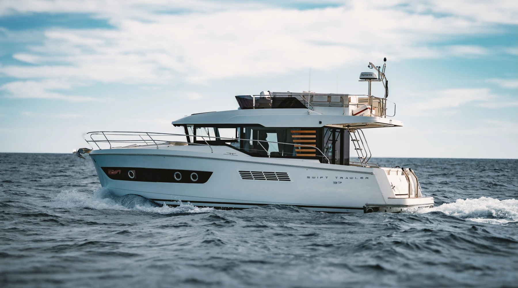 Beneteau Swift Trawler 37 Fly