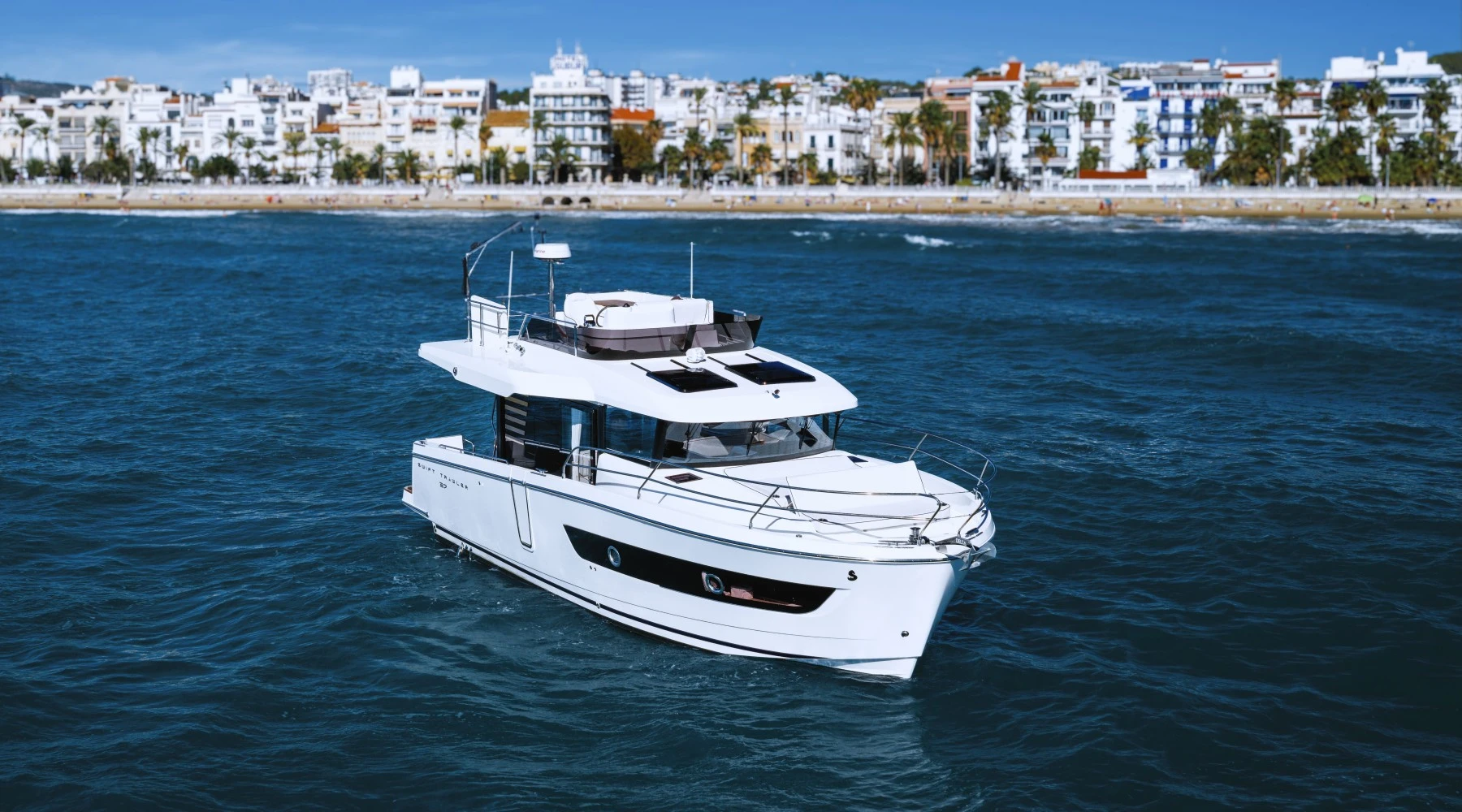 Beneteau Swift Trawler 37 Fly 2