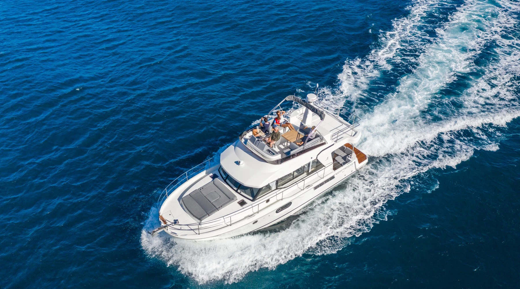 Beneteau Swift Trawler 41 Fly 2