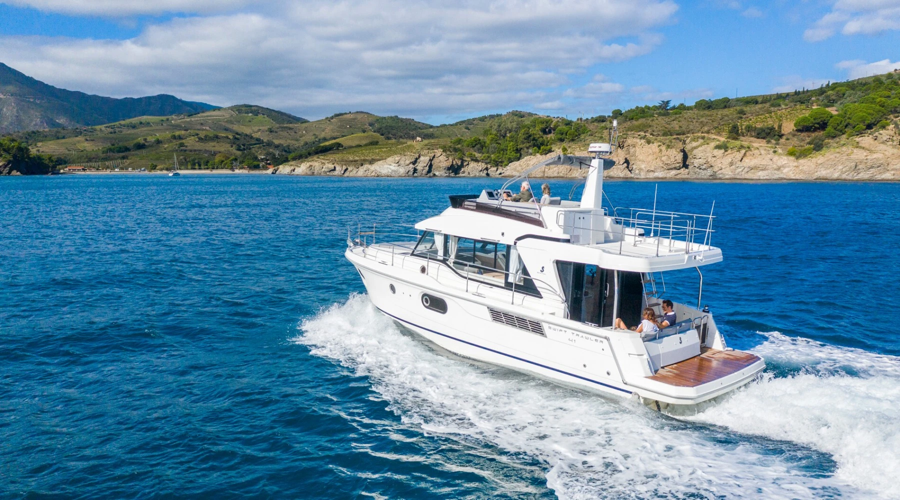 Beneteau Swift Trawler 41 Fly 3