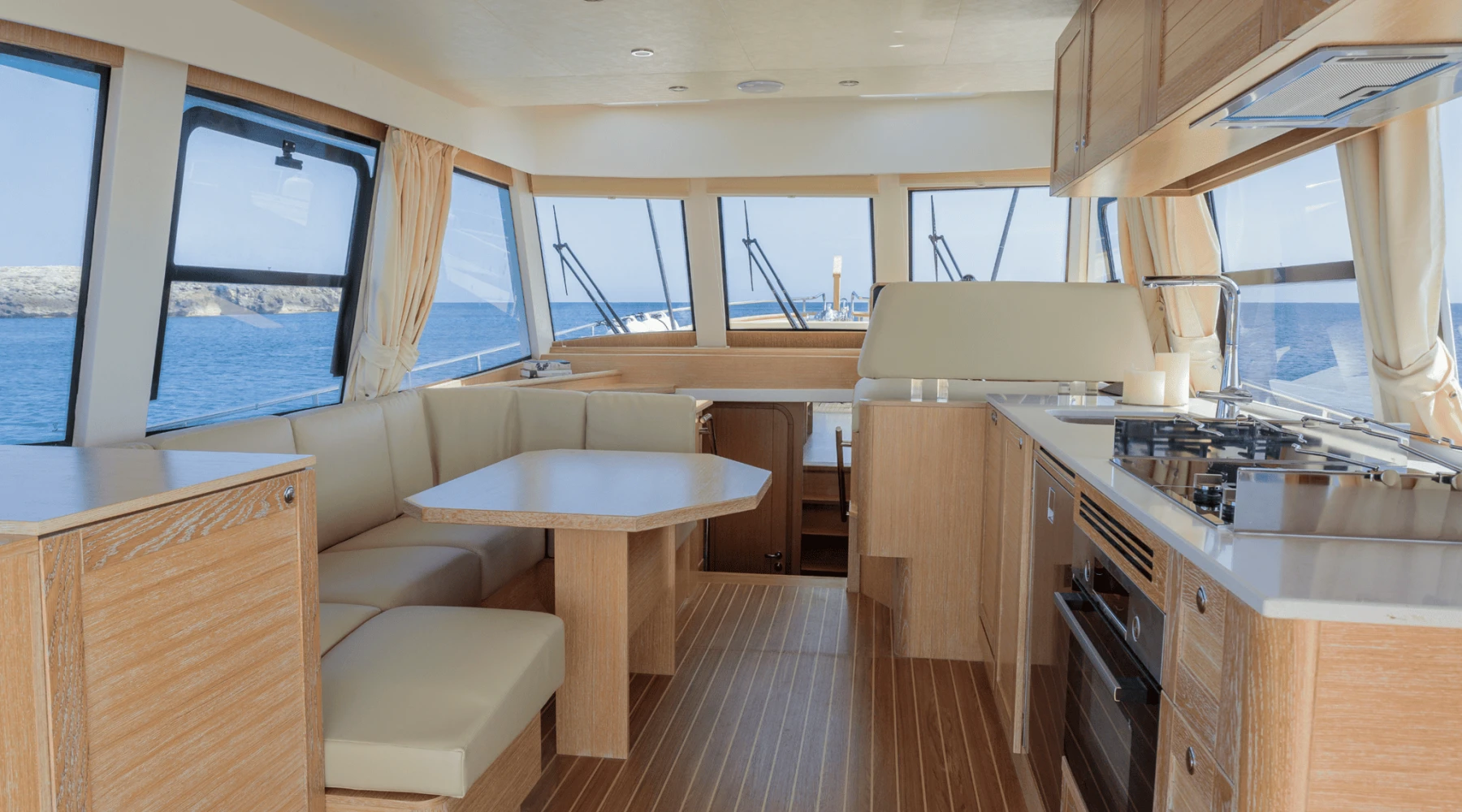 Sasga Yachts Menorquin 48 HT 4