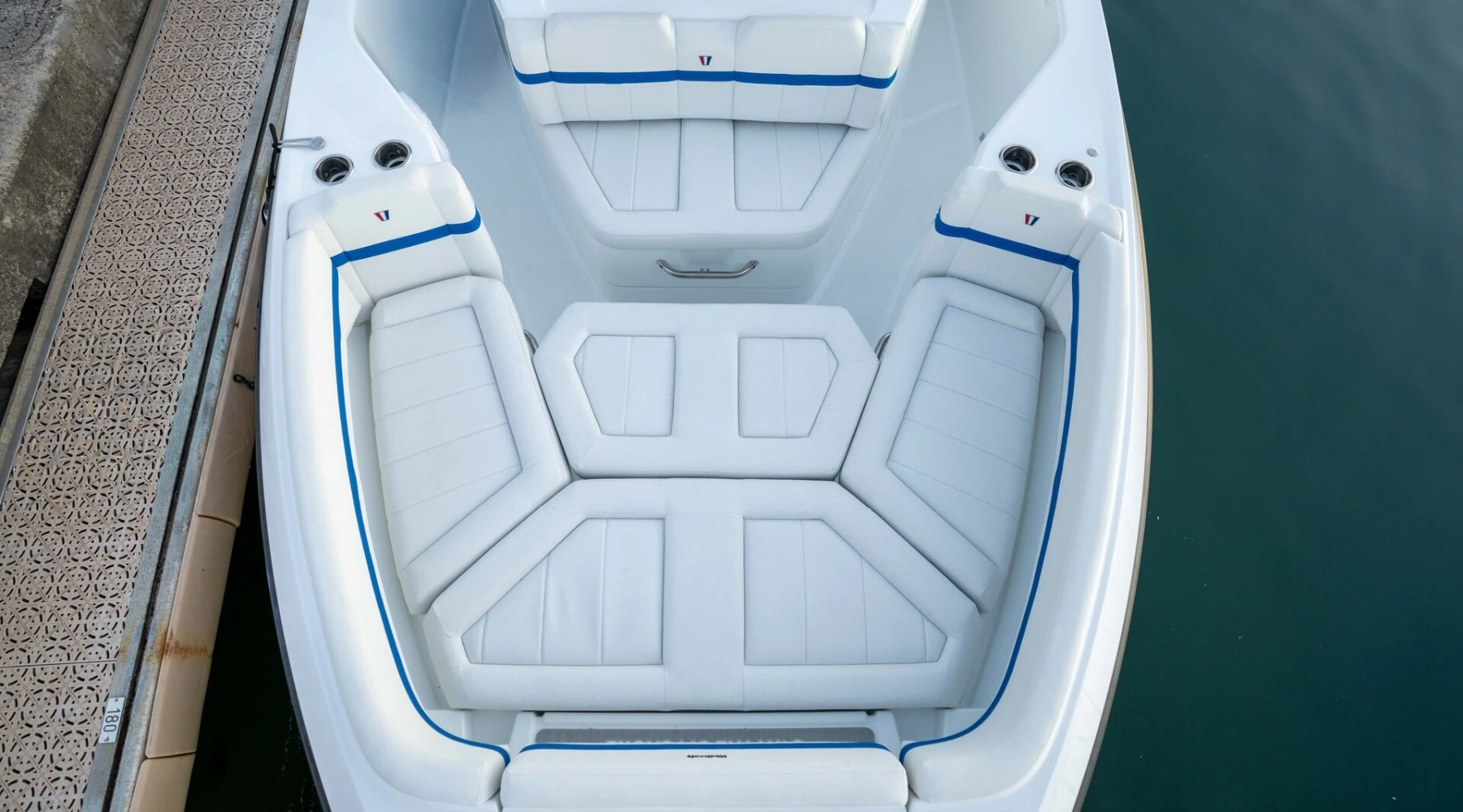 Wellcraft 28 Explorer 4