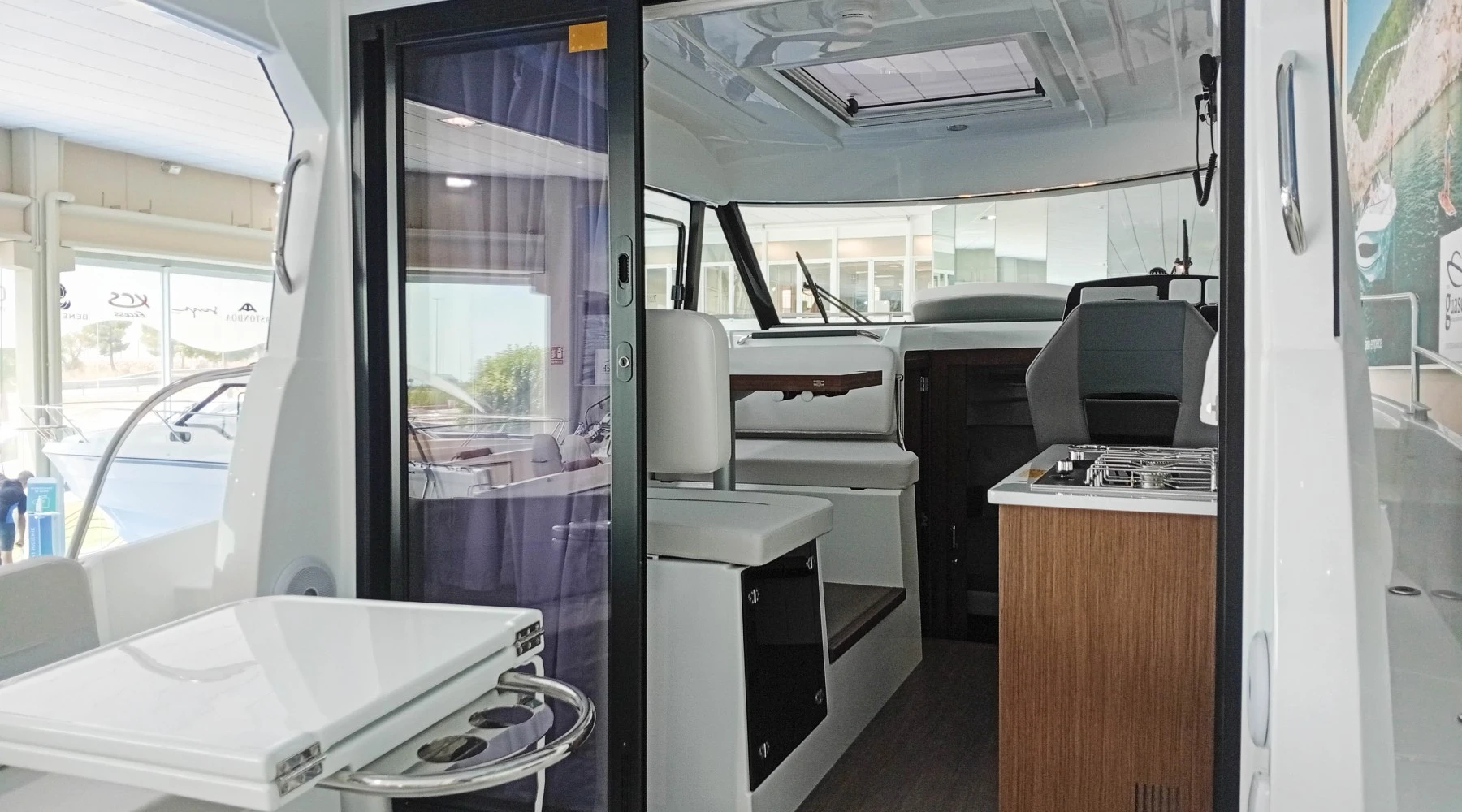 Beneteau Antares 9 OB 4