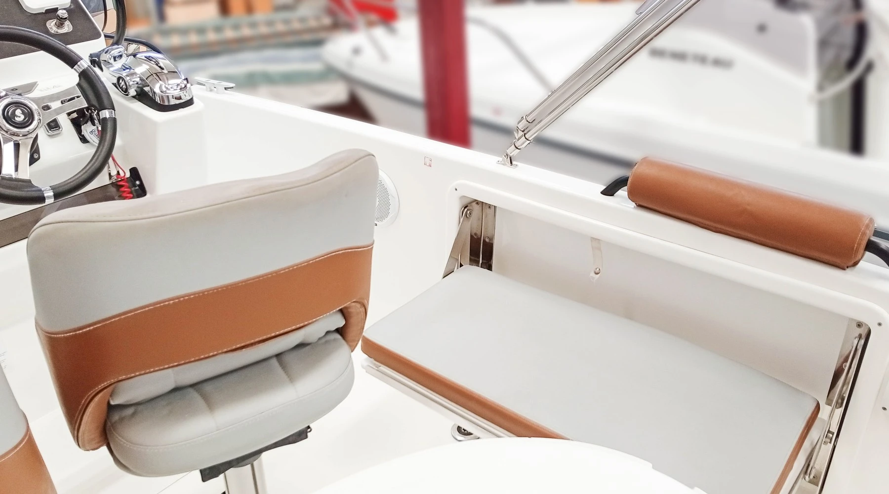 Beneteau Flyer 7 SpaceDeck MERCURI 4