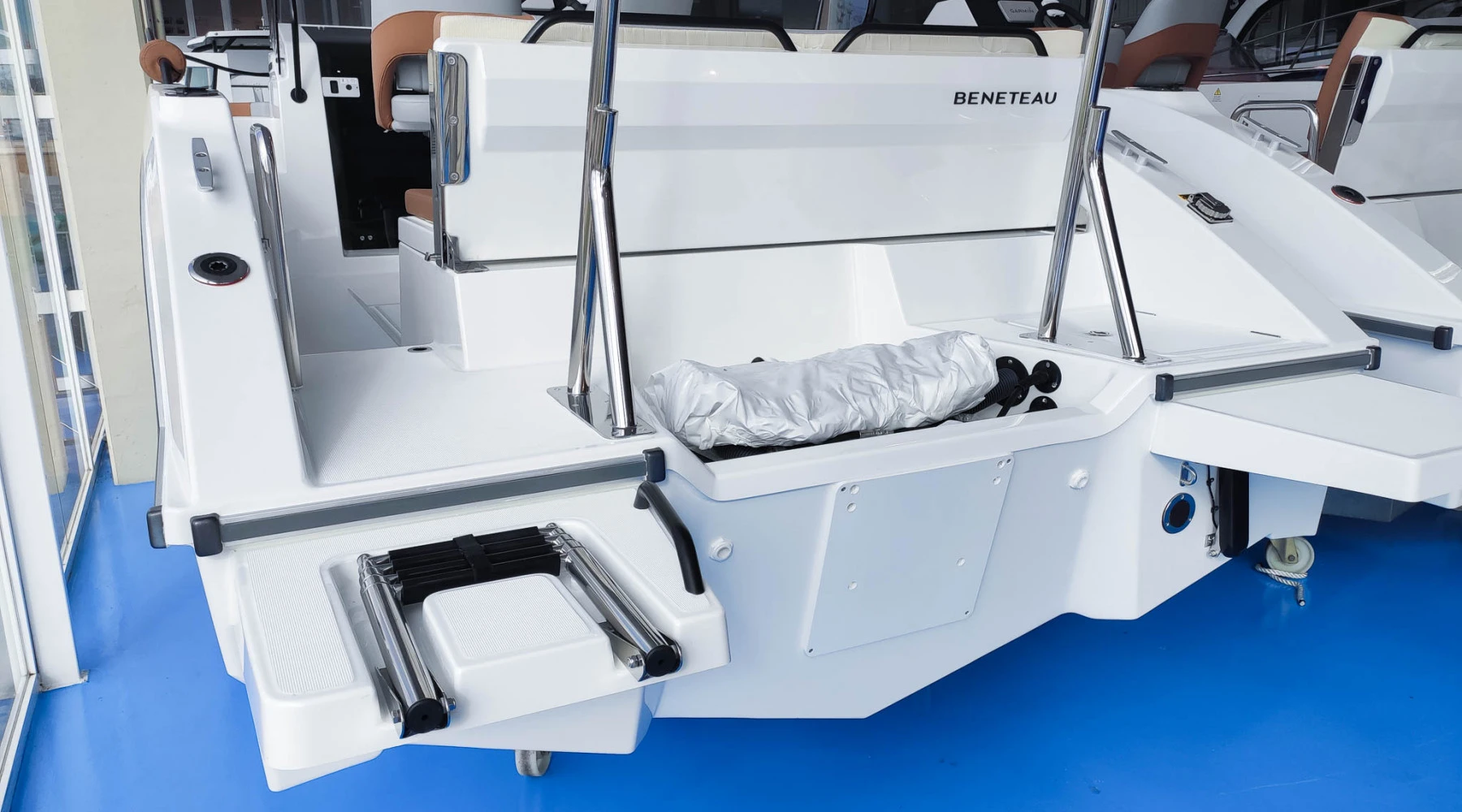 Beneteau Flyer 7 SunDeck 3