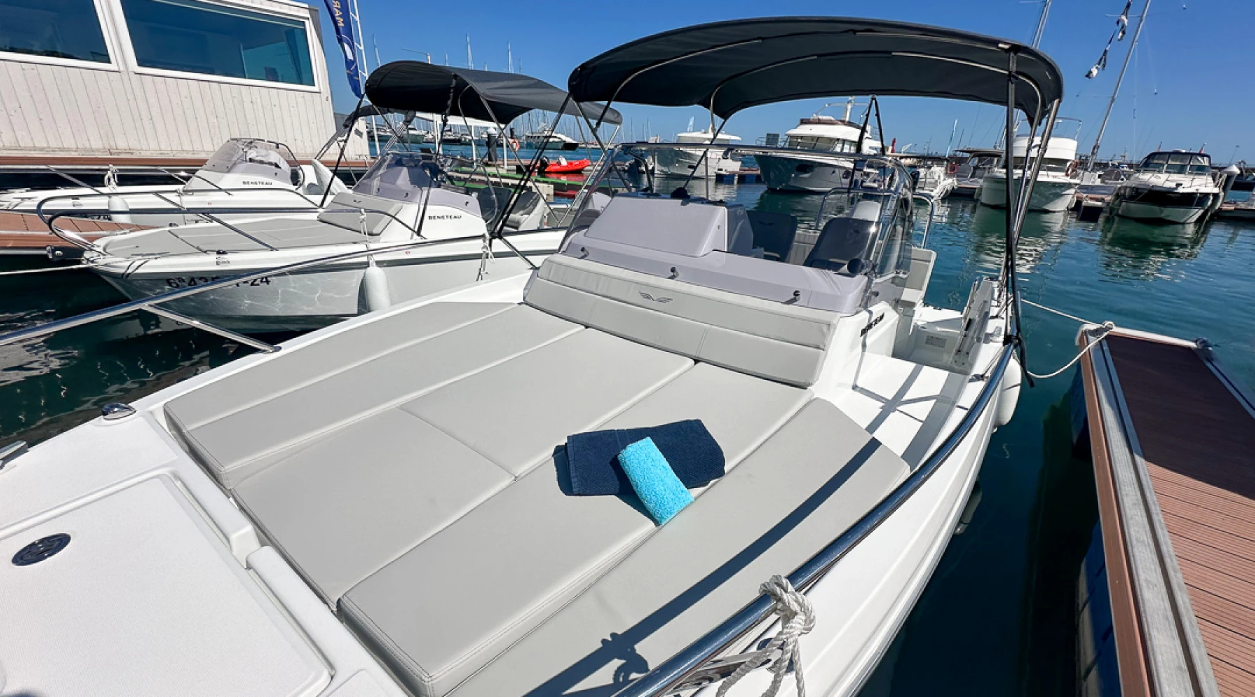 Beneteau Flyer 7 SunDeck MIGJORN 3