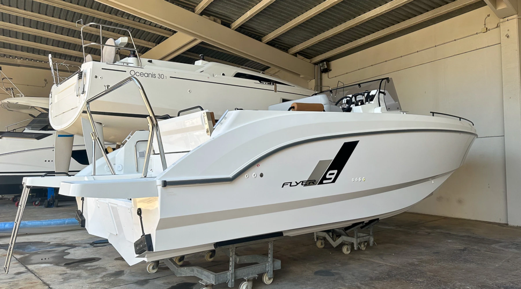 Beneteau Flyer 9 SpaceDeck 3