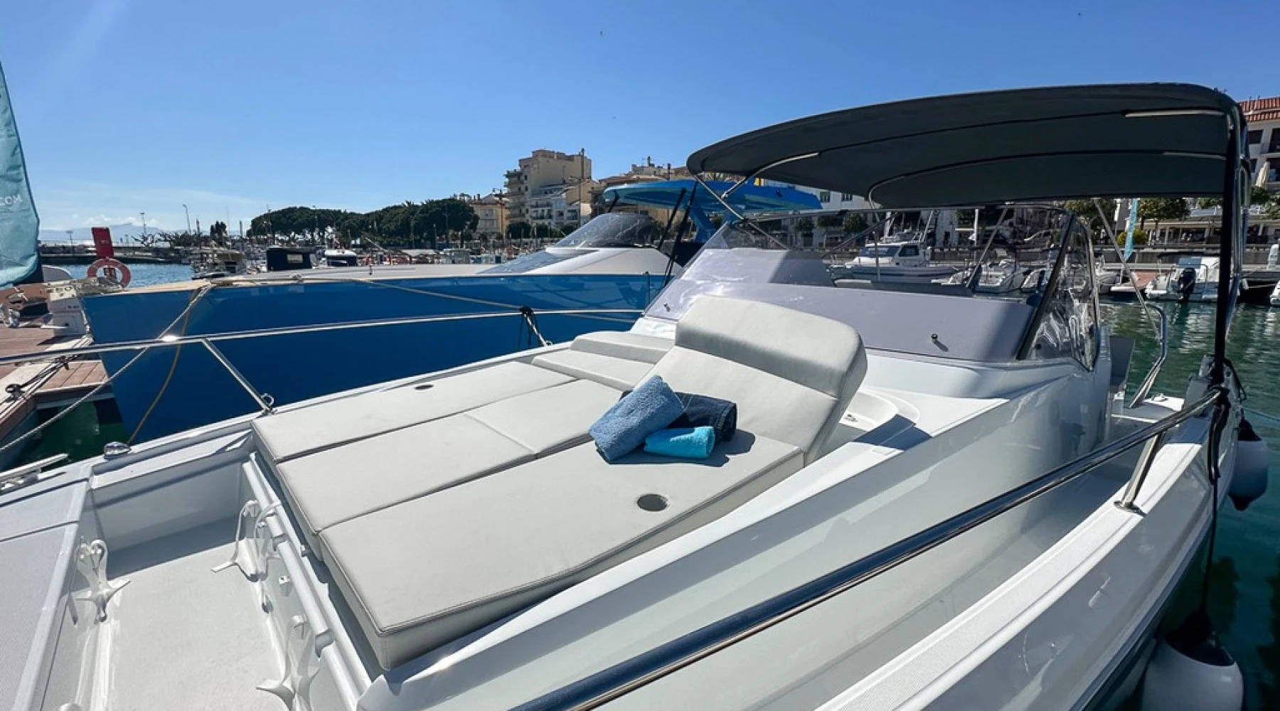 Beneteau Flyer 9 SunDeck MESTRAL 2
