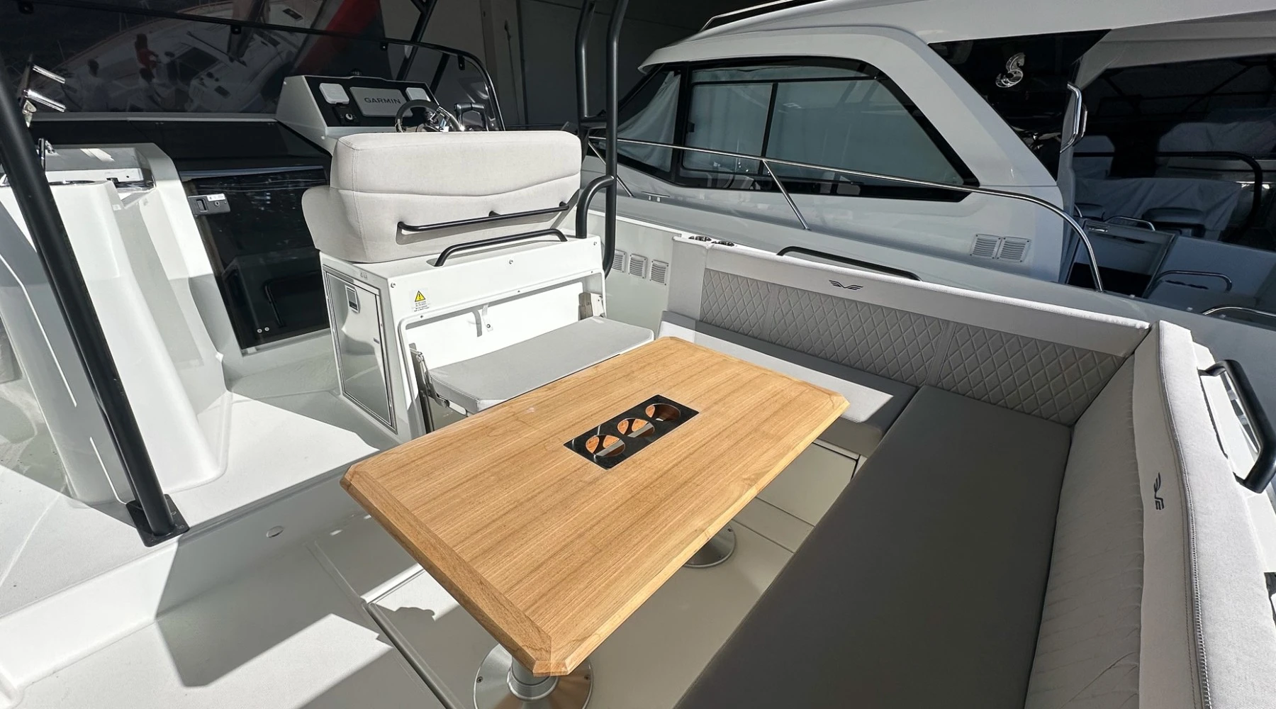 Beneteau Flyer 9 SunDeck 3