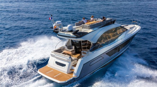 monte_carlo_52_foto_catalogo_beneteau_monte_carlo_52_00_navegar_de_dia.JPG
