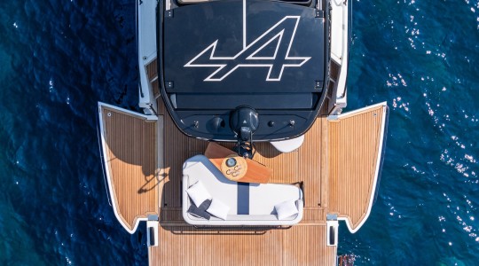 gran_turismo_40_ib_fotos_catalogo_beneteau_gt40_ib_8.jpg