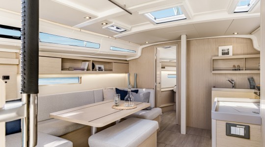 oceanis_401_foto_catalogo_beneteau_oceanis_40_1_15_salon_comedor_mesa.JPG
