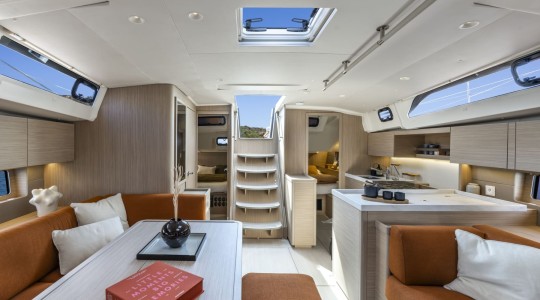 oceanis_47_fotos_catalogo_beneteau_oceanis_47_new_6.jpg