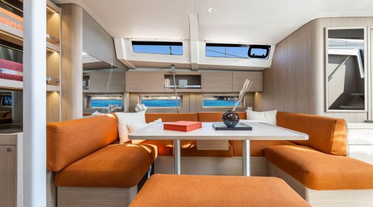 oceanis_47_fotos_catalogo_beneteau_oceanis_47_new_8.jpg