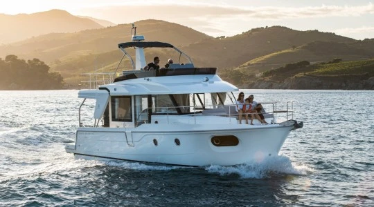 Swift Trawler 41 Fly