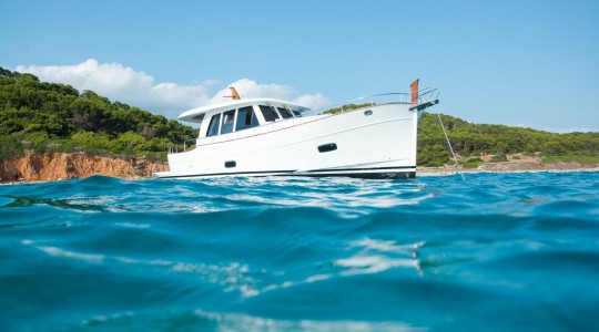 menorquin_42_ht_foto_catalogo_sasga_yachts_menorquin_42_ht_04_fondear.jpg