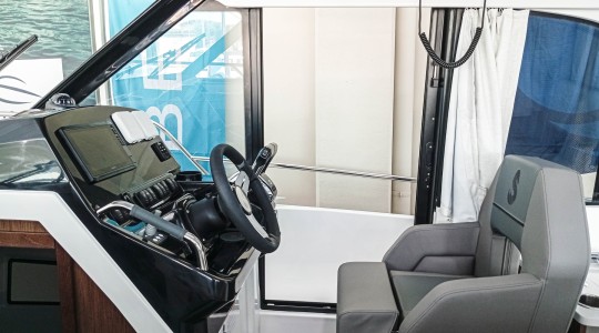 beneteau_antares_9_ob_v2_bc187731_16jpg.jpg