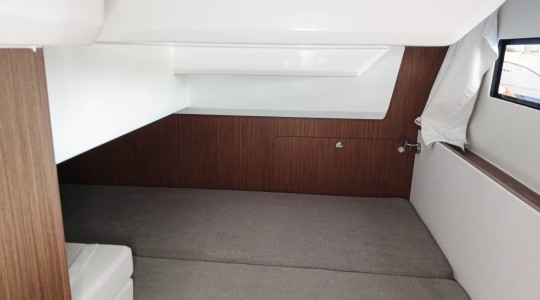 beneteau_antares_9_ob_v2_bc187731_19jpg.jpg