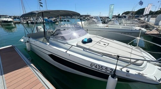 Beneteau Flyer 8 SunDeck LLEVANT
