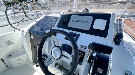 beneteau_flyer8sundeck_llevant_6.jpg