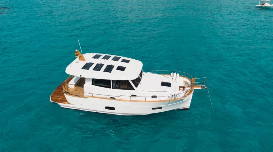 Sasga Yachts Menorquin 35 HT